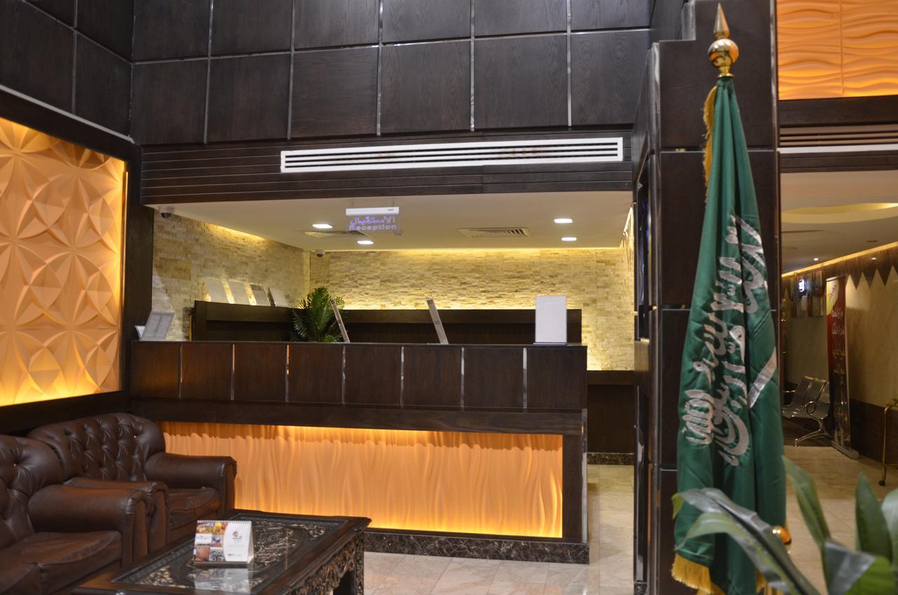 منـازل Almasa Llshkk Almkhdoma Brida Aparthotel Buraidah Bagian luar foto