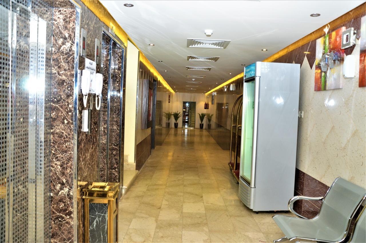 منـازل Almasa Llshkk Almkhdoma Brida Aparthotel Buraidah Bagian luar foto