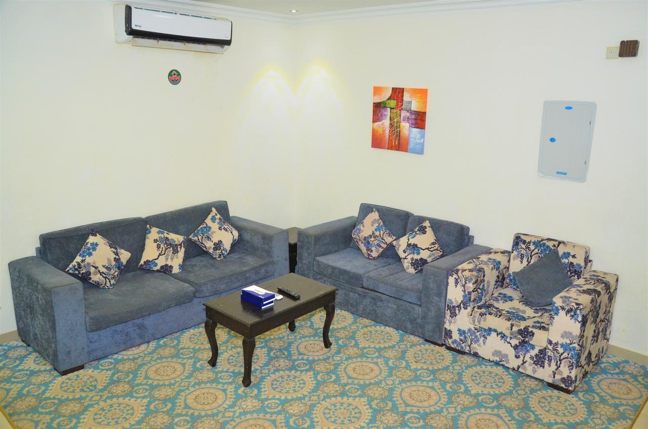 منـازل Almasa Llshkk Almkhdoma Brida Aparthotel Buraidah Bagian luar foto